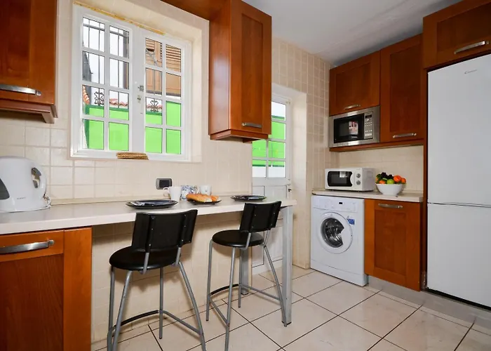 Tricia 6 Bedroom Americas Playa de las Americas (Tenerife)